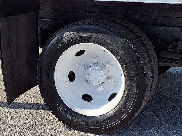 2019 Isuzu NPR 16' Box Truck w/Liftgate - 22995899 - 32