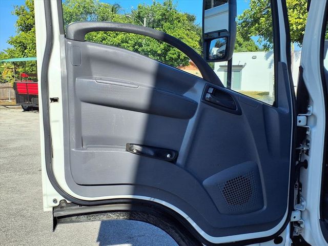 2019 Isuzu NPR 20' Box Truck w/Liftgate - 22950932 - 14