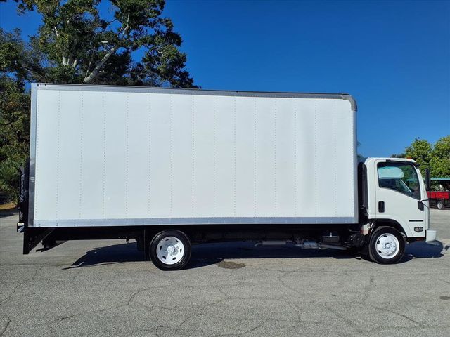 2019 Isuzu NPR 20' Box Truck w/Liftgate - 22950932 - 2