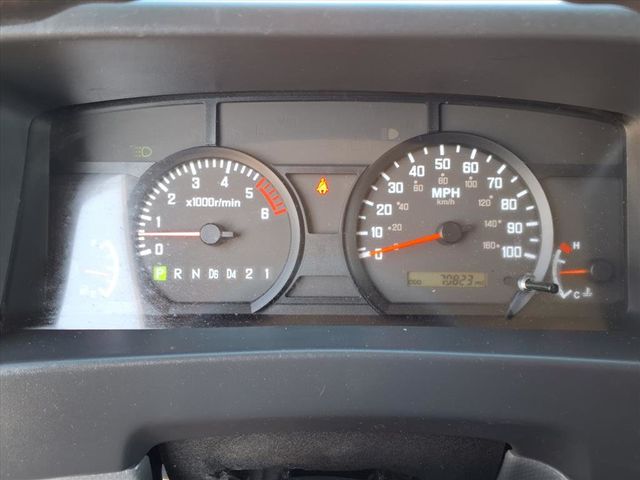 2019 Isuzu NPR 20' Box Truck w/Liftgate - 22950932 - 29