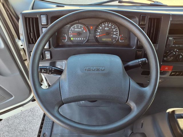 2019 Isuzu NPR 24' Box Truck - 22938181 - 31