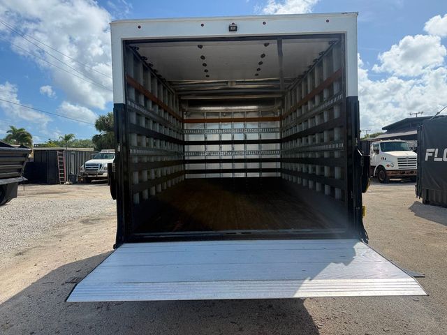 2019 Isuzu NPR 16' Box Truck With Liftgate  - 23011537 - 10