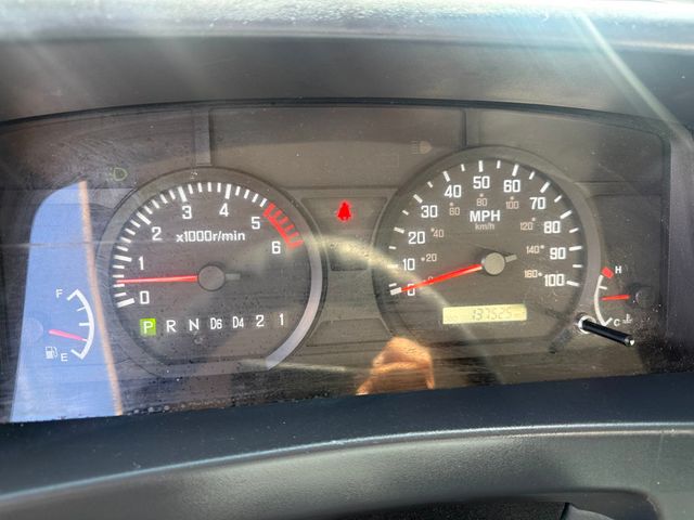 2019 Isuzu NPR 16' Box Truck With Liftgate  - 23011537 - 8