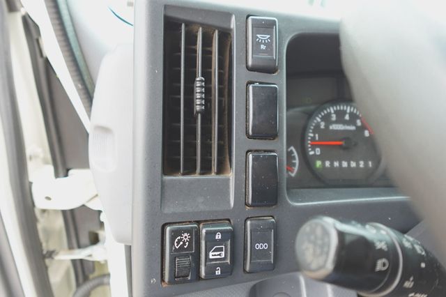 2019 Isuzu NPR HD (14ft Landscape w/ Split Ramps) - 23019280 - 38