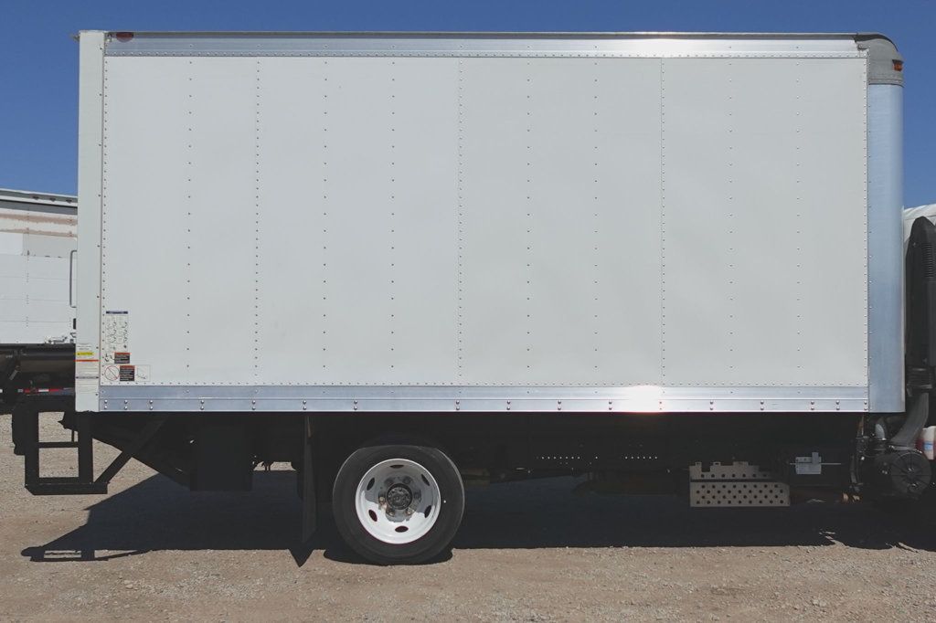 2019 Isuzu NPR HD (16ft Box with Lift Gate) - 22485600 - 7