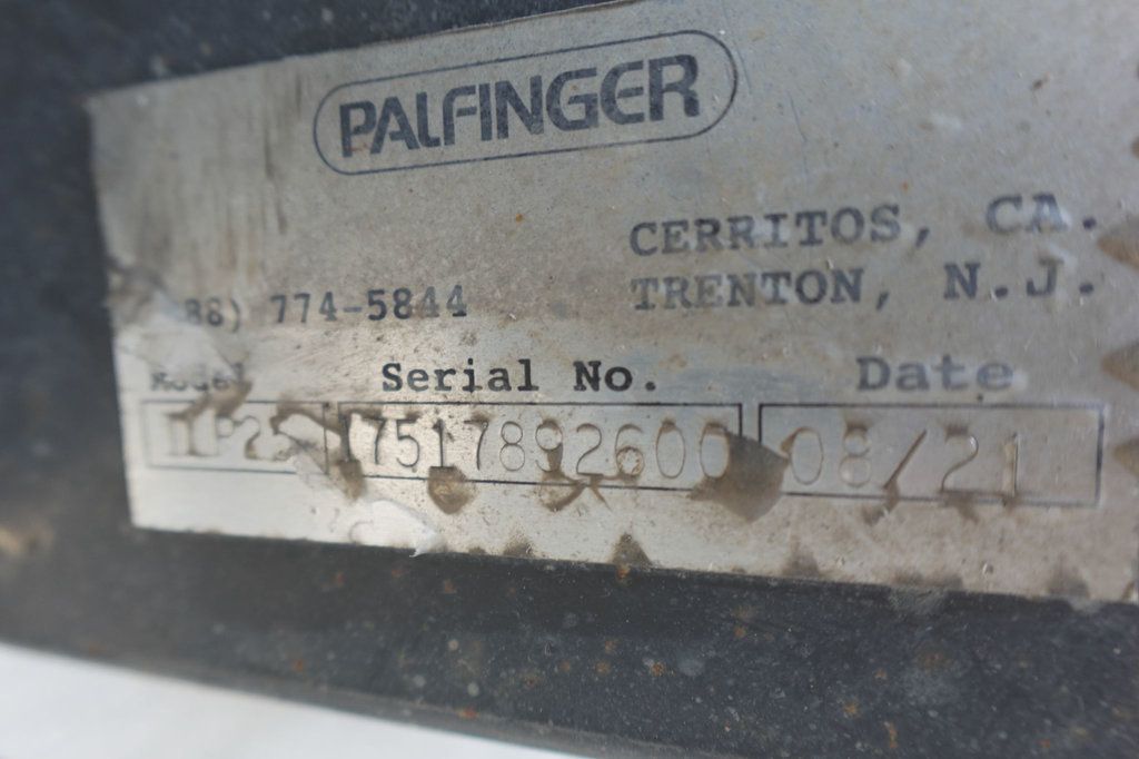 2019 Isuzu NPR HD (16ft Stakebed w/Liftgate) - 22481877 - 13