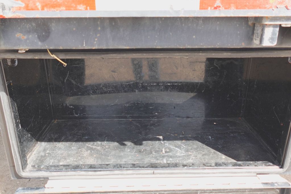 2019 Isuzu NPR HD (16ft Stakebed w/Liftgate) - 22481877 - 16