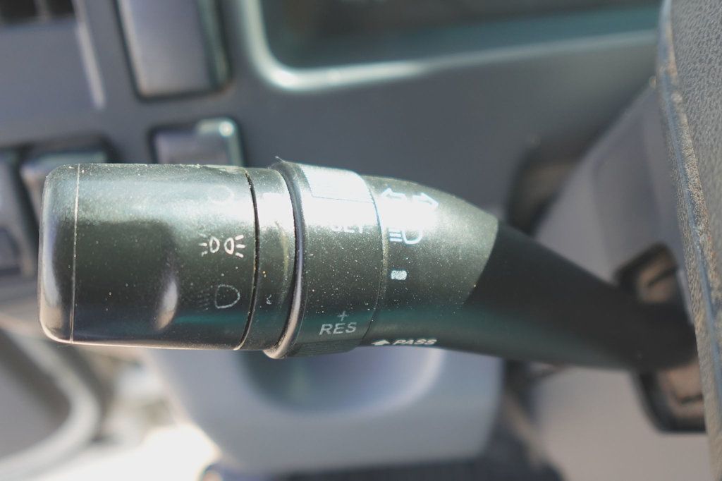 2019 Isuzu NPR HD (16ft Stakebed w/Liftgate) - 22481877 - 30