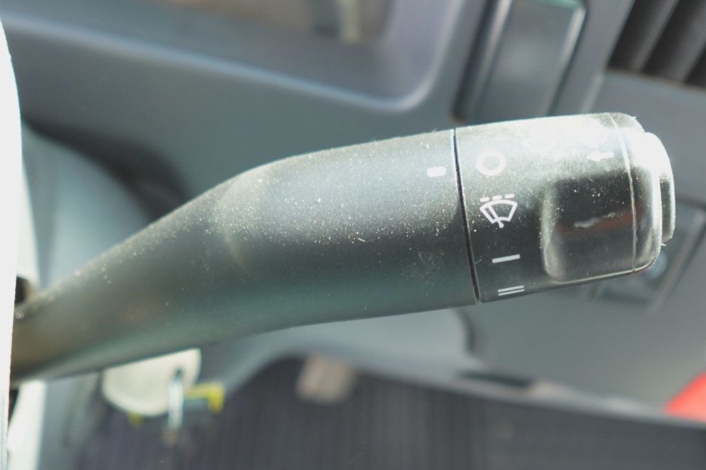 2019 Isuzu NPR HD (16ft Stakebed w/Liftgate) - 22481877 - 31