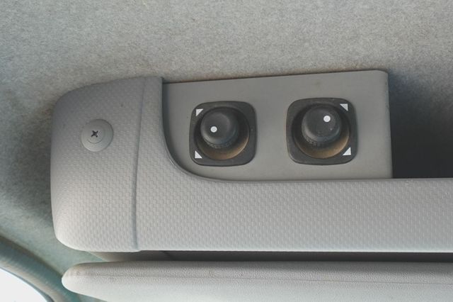 2019 Isuzu NPR HD (16ft Stakebed w/Liftgate) - 22481877 - 33