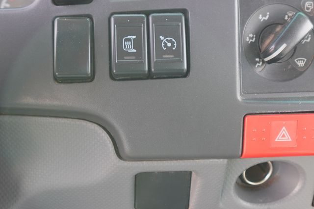 2019 Isuzu NPR HD (16ft Stakebed w/Liftgate) - 22481877 - 34