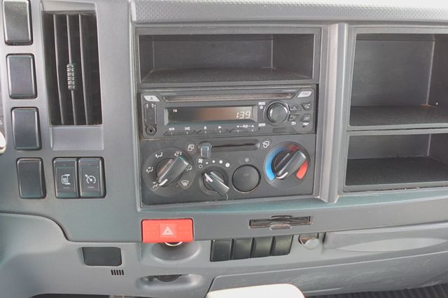 2019 Isuzu NPR HD (16ft Stakebed w/Liftgate) - 22481877 - 37