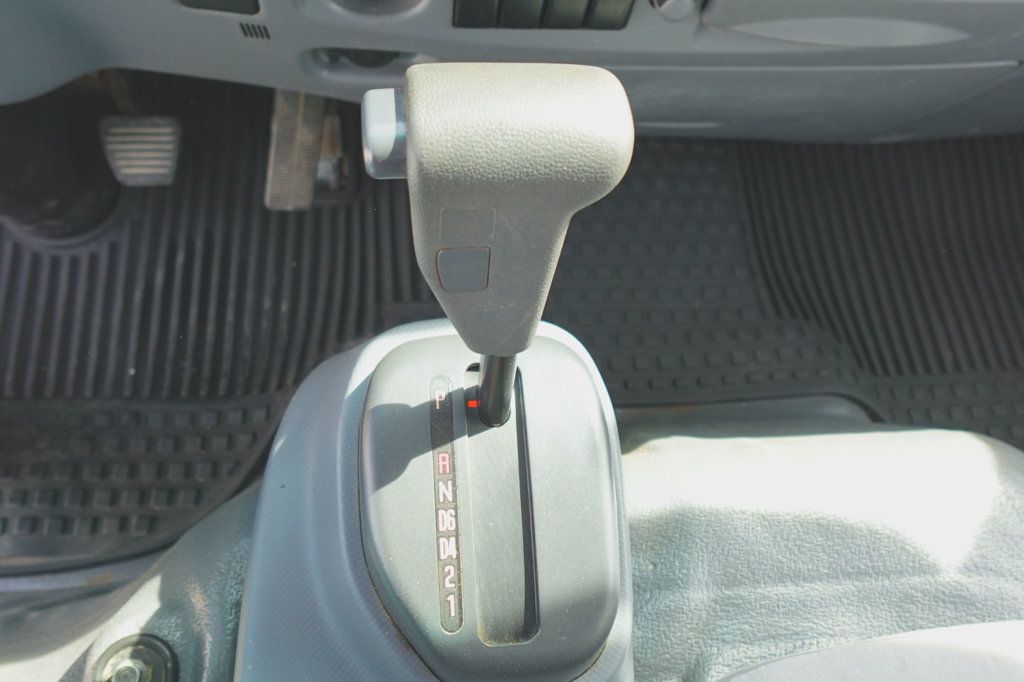 2019 Isuzu NPR HD (16ft Stakebed w/Liftgate) - 22481877 - 39