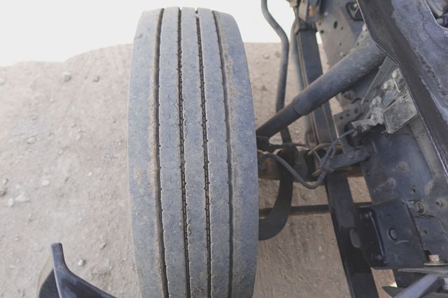 2019 Isuzu NPR HD (16ft Stakebed w/Liftgate) - 22481877 - 45