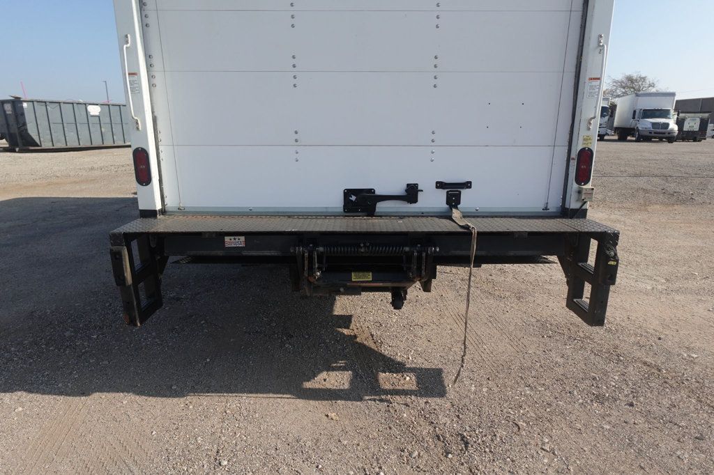 2019 Isuzu NPR HD (20ft Box w/ Lift Gate) - 22963602 - 16
