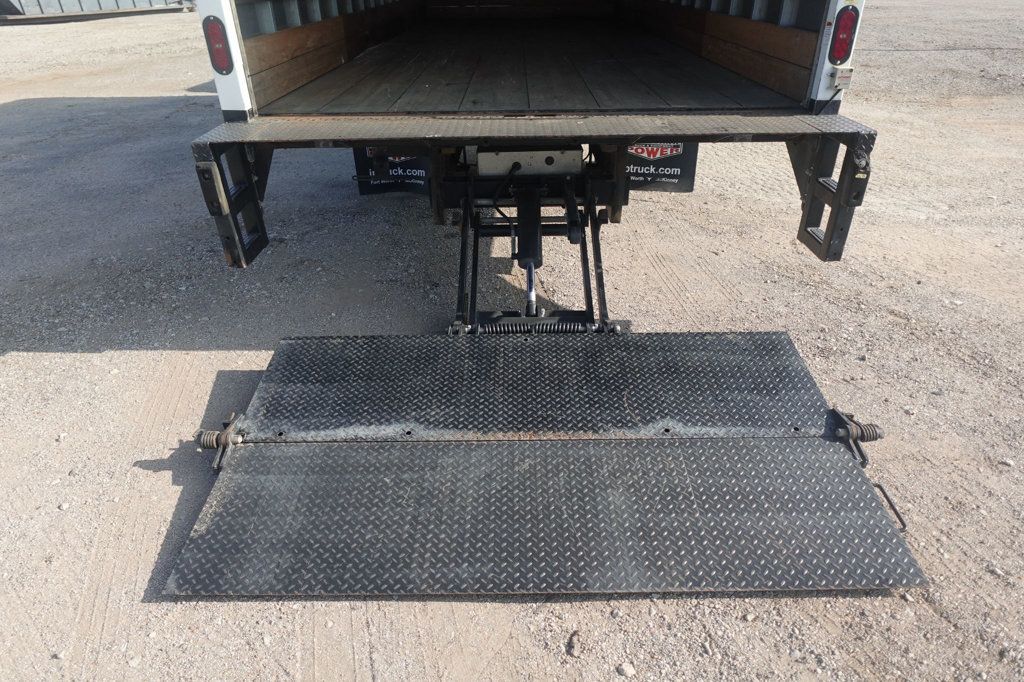 2019 Isuzu NPR HD (20ft Box w/ Lift Gate) - 22963602 - 19