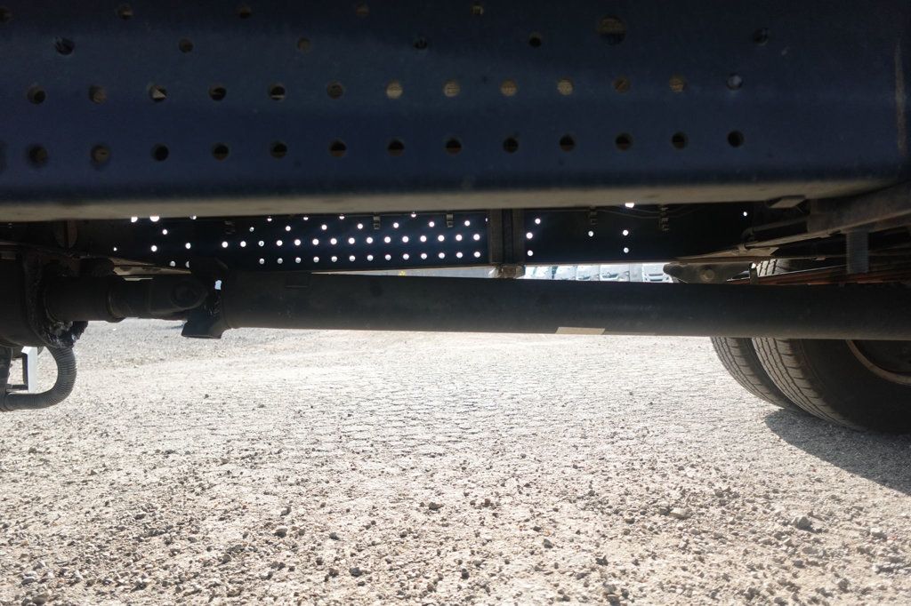 2019 Isuzu NPR HD (20ft Box w/ Lift Gate) - 22963602 - 25