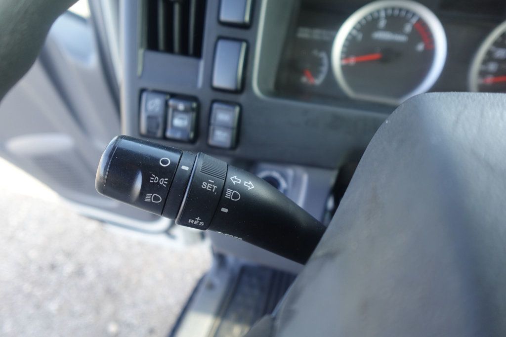 2019 Isuzu NPR HD (20ft Box w/ Lift Gate) - 22963602 - 33