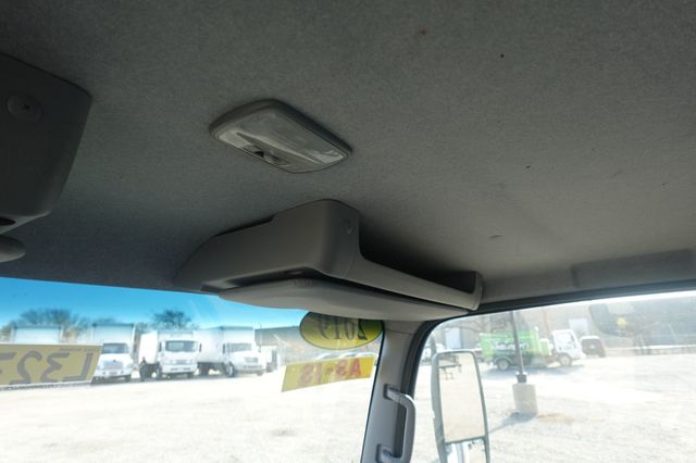 2019 Isuzu NPR HD (20ft Box w/ Lift Gate) - 22963602 - 43