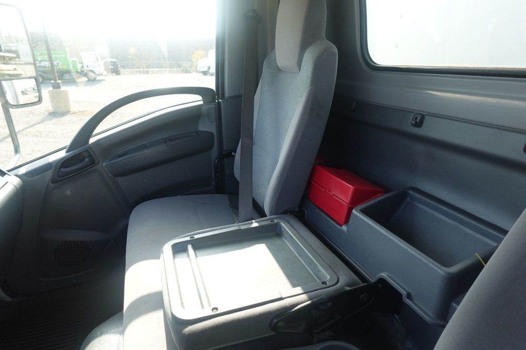 2019 Isuzu NPR HD (20ft Box w/ Lift Gate) - 22963602 - 45