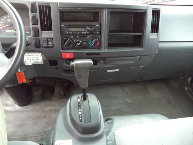 2019 Isuzu NPR HD Gas w/ 16ft Box Truck Dry Cargo Truck & Aluminum Liftgate - 23043151 - 29