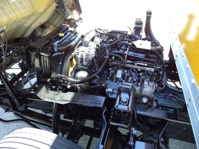 2019 Isuzu NPR HD Gas With 16ft Box Truck Dry Cargo Truck & Aluminum Liftgate - 23015890 - 19