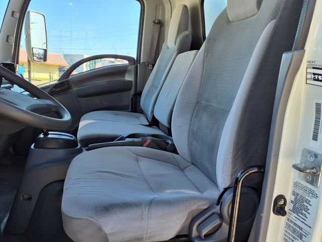 2019 Isuzu NPR-HD 14' Box Truck w/Liftgate - 23095815 - 13