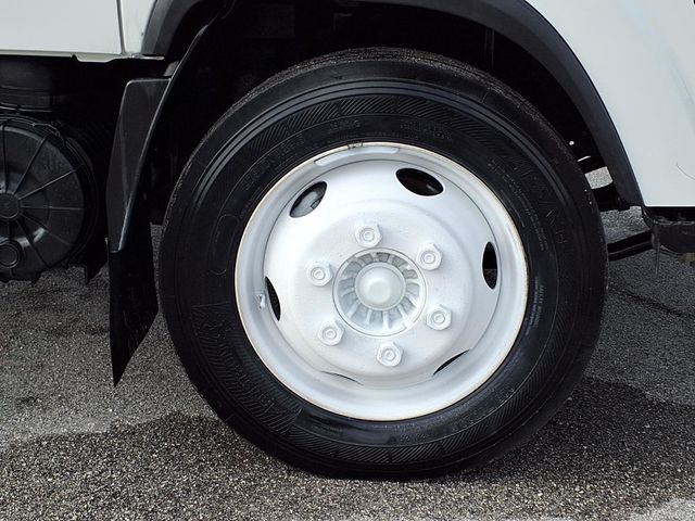 2019 Isuzu NPR-HD Crew Cab 16' Landscape Dovetail - 23087458 - 36