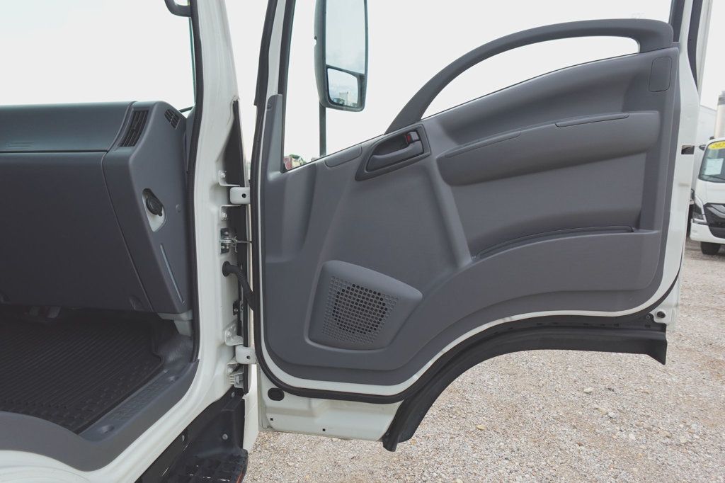 2019 Isuzu NRR (16ft Reefer with Step Bumper) - 22867450 - 17