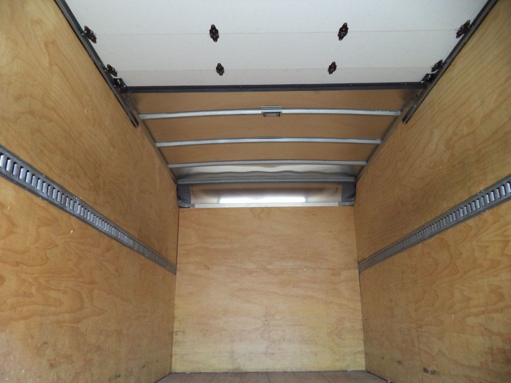 2019 Isuzu NRR w/ 16ft Box Truck Dry Cargo Truck  19,500LB GVW - 23037050 - 30