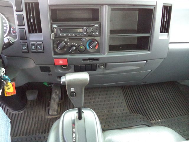 2019 Isuzu NRR w/ 16ft Box Truck Dry Cargo Truck  19,500LB GVW - 23037050 - 35