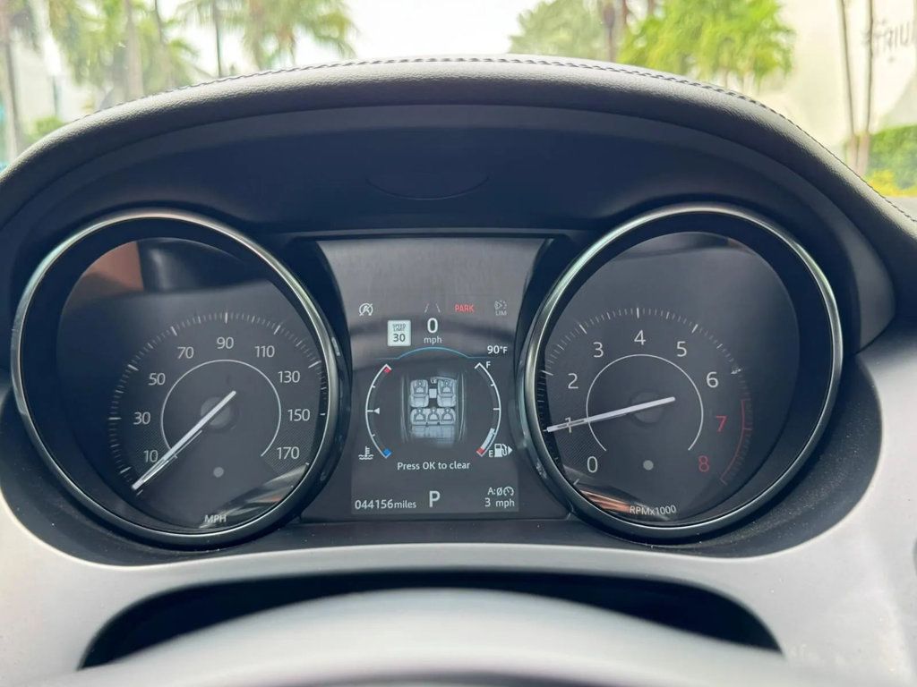 2019 Jaguar E-PACE P250 AWD S - 22911747 - 33