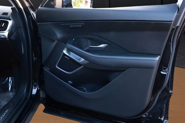 2019 Jaguar E-PACE P250 AWD SE - 23018560 - 20