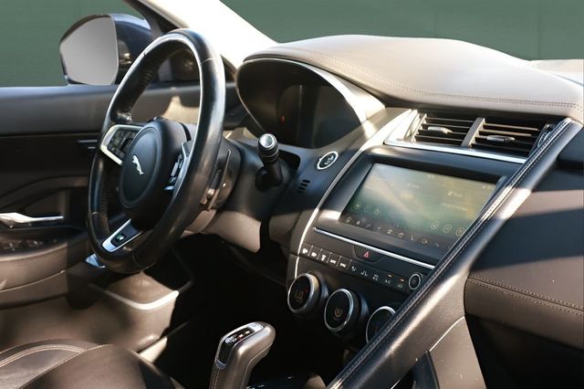 2019 Jaguar E-PACE P250 AWD SE - 23018560 - 21