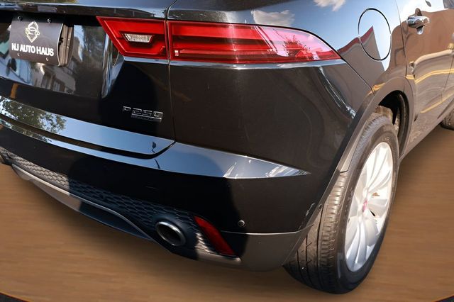 2019 Jaguar E-PACE P250 AWD SE - 23018560 - 6