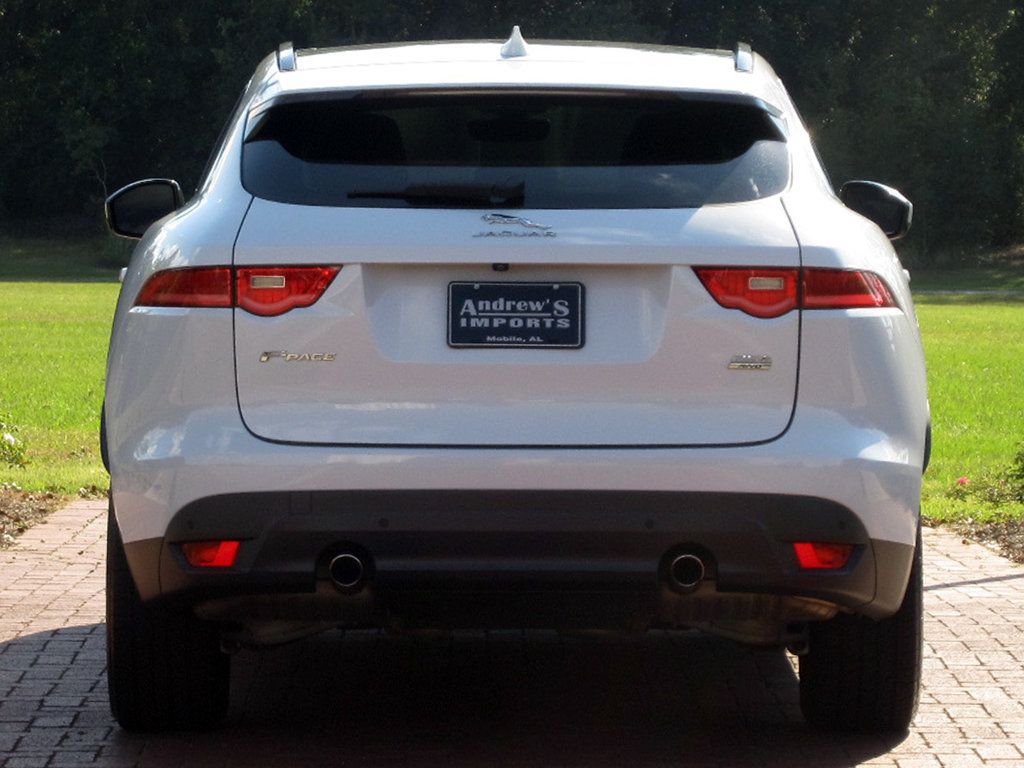 2019 Jaguar F-PACE Premium photo 5