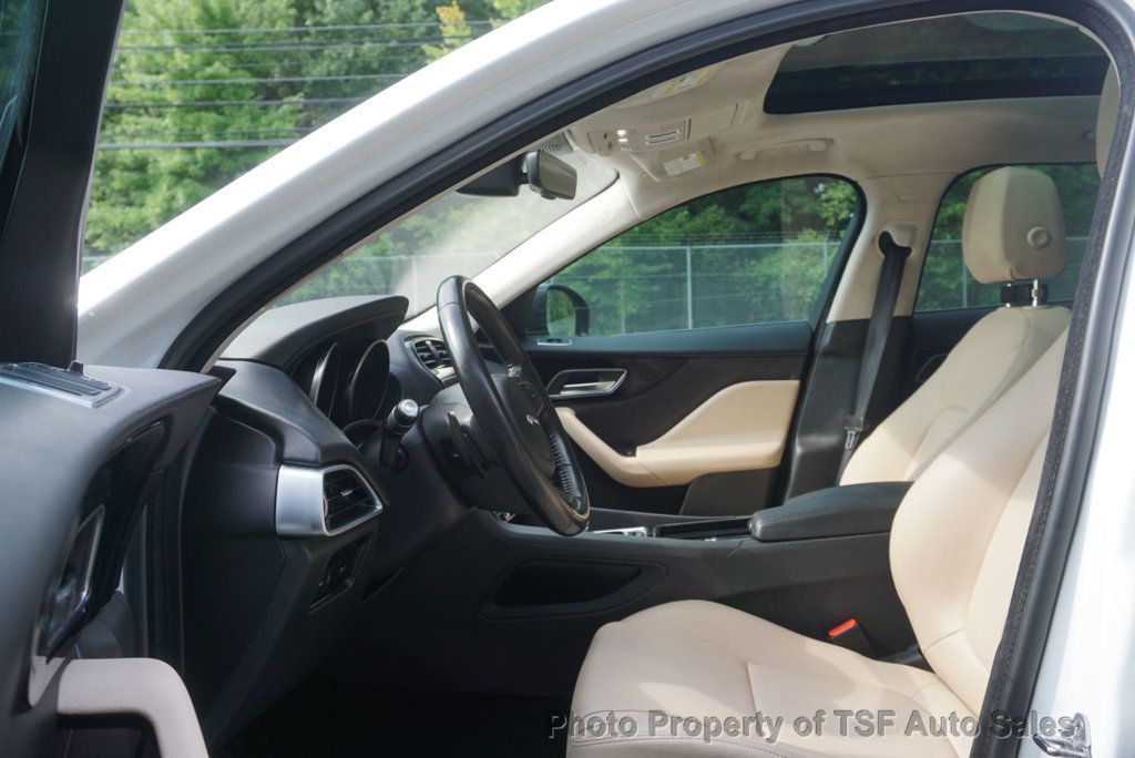 2019 Jaguar F-PACE 25t Premium AWD - 23073132 - 8