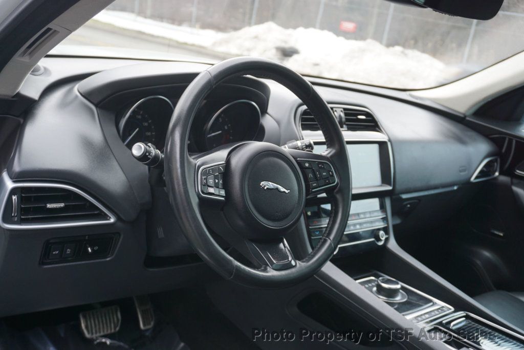 2019 Jaguar F-PACE 25t Premium AWD CARPLAY NAVI REAR CAMERA PANO ROOF HEATEDT SEATS - 22988737 - 16
