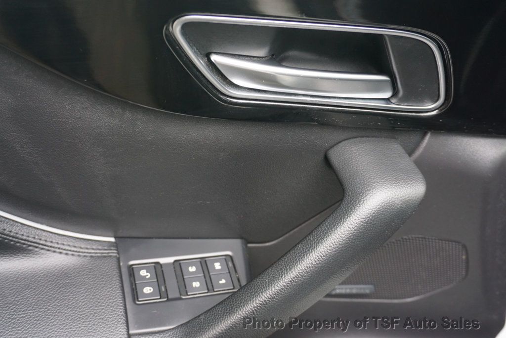 2019 Jaguar F-PACE 25t Premium AWD CARPLAY NAVI REAR CAMERA PANO ROOF HEATEDT SEATS - 22988737 - 32