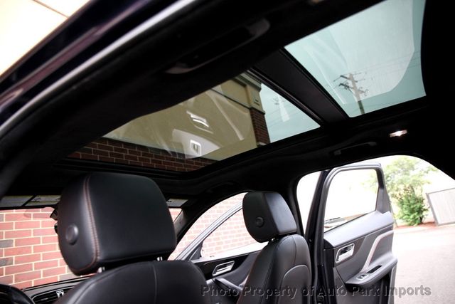 2019 Jaguar F-PACE 30t Prestige AWD - 22872208 - 33