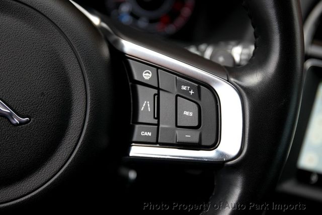 2019 Jaguar F-PACE 30t Prestige AWD - 22872208 - 46