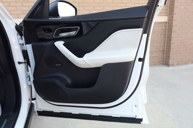2019 Jaguar F-PACE 30t R-Sport - 23070706 - 28