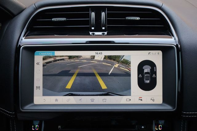 2019 Jaguar F-PACE 30t R-Sport - 23070706 - 45