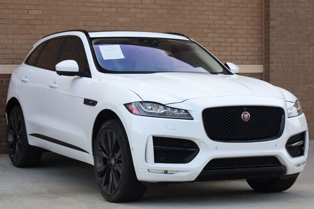 2019 Jaguar F-PACE 30t R-Sport - 23070706 - 4