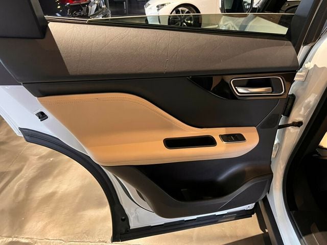 2019 Jaguar F-PACE AWD/Premium/ColdClimatePkg/NAV/MeridianSound/HtdSeats/PanoRoof - 22982371 - 22
