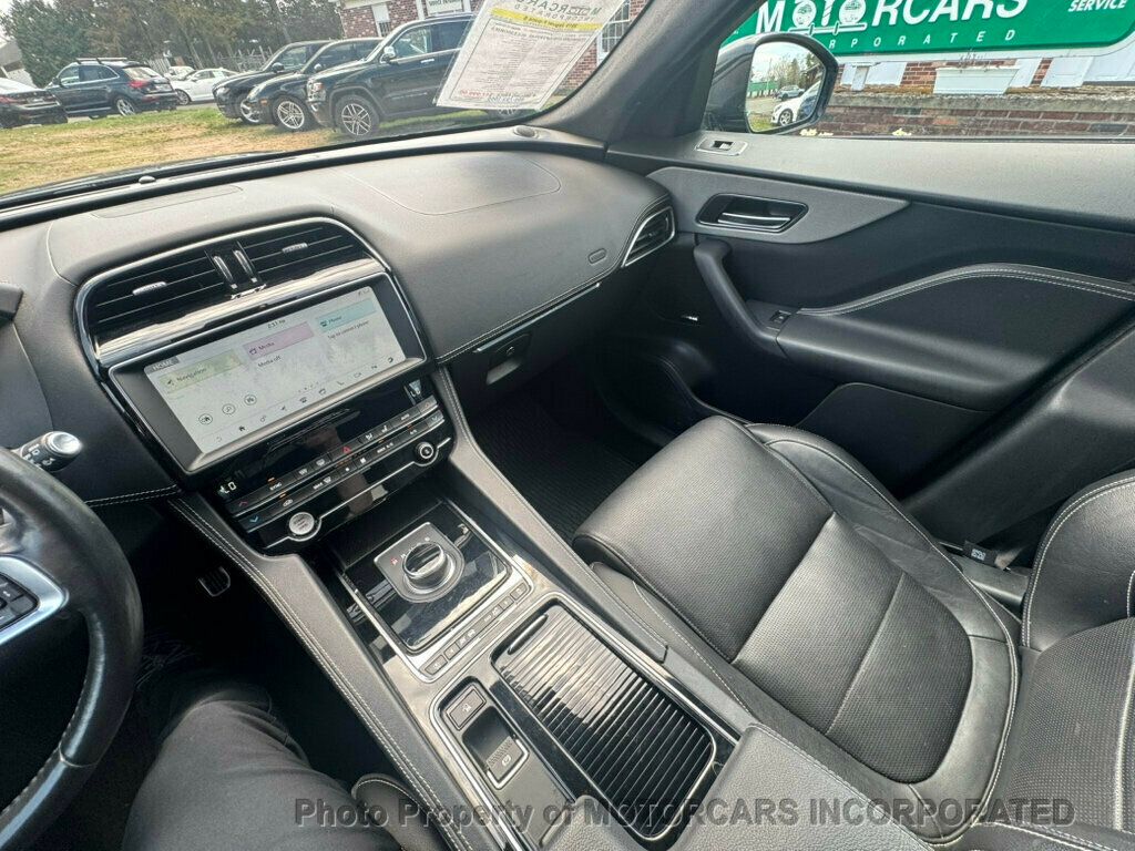 2019 Jaguar F-PACE Great looking SUV at a GREAT PRICE!! - 23013647 - 17