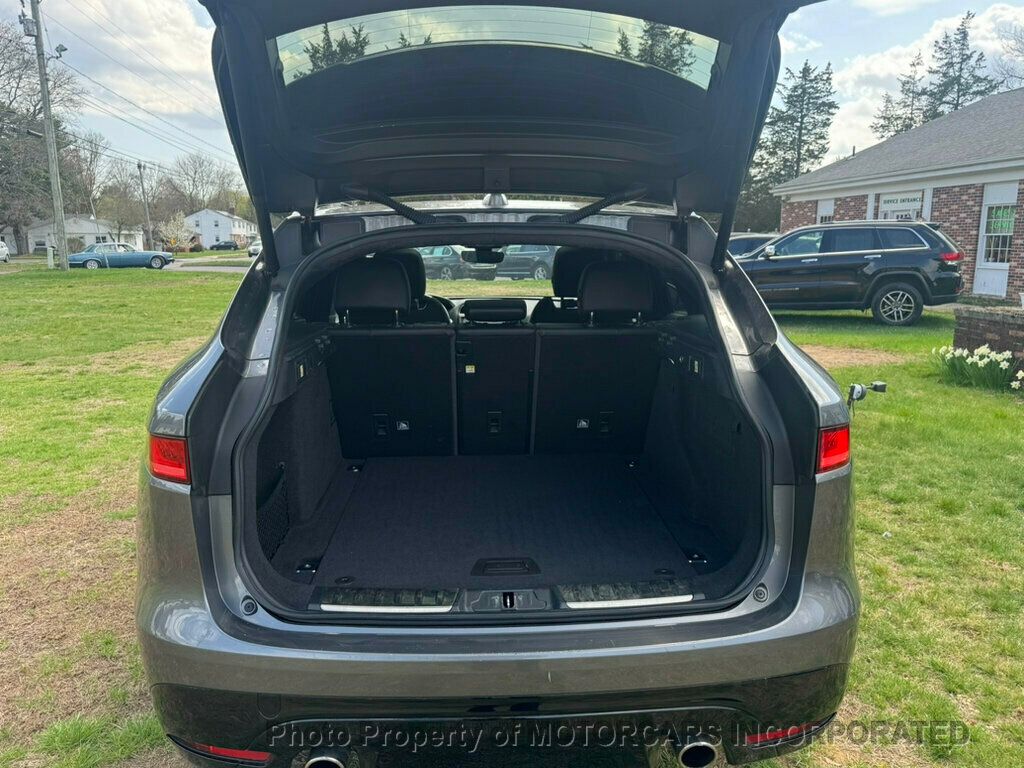2019 Jaguar F-PACE S AWD - 23013647 - 6