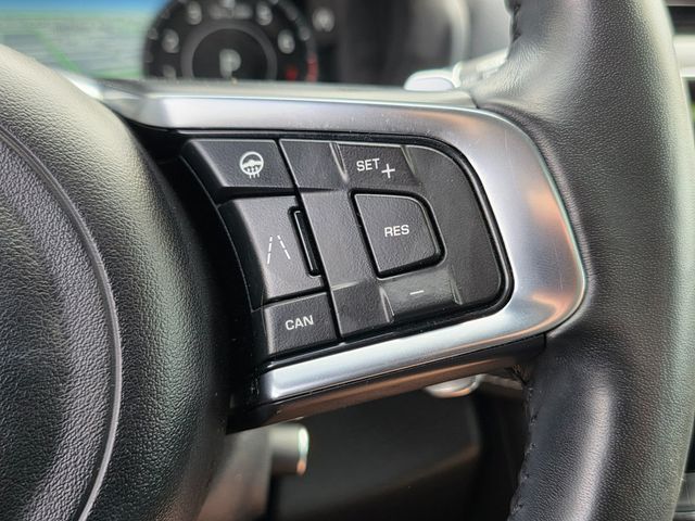 2019 Jaguar F-PACE S AWD - 22931501 - 32