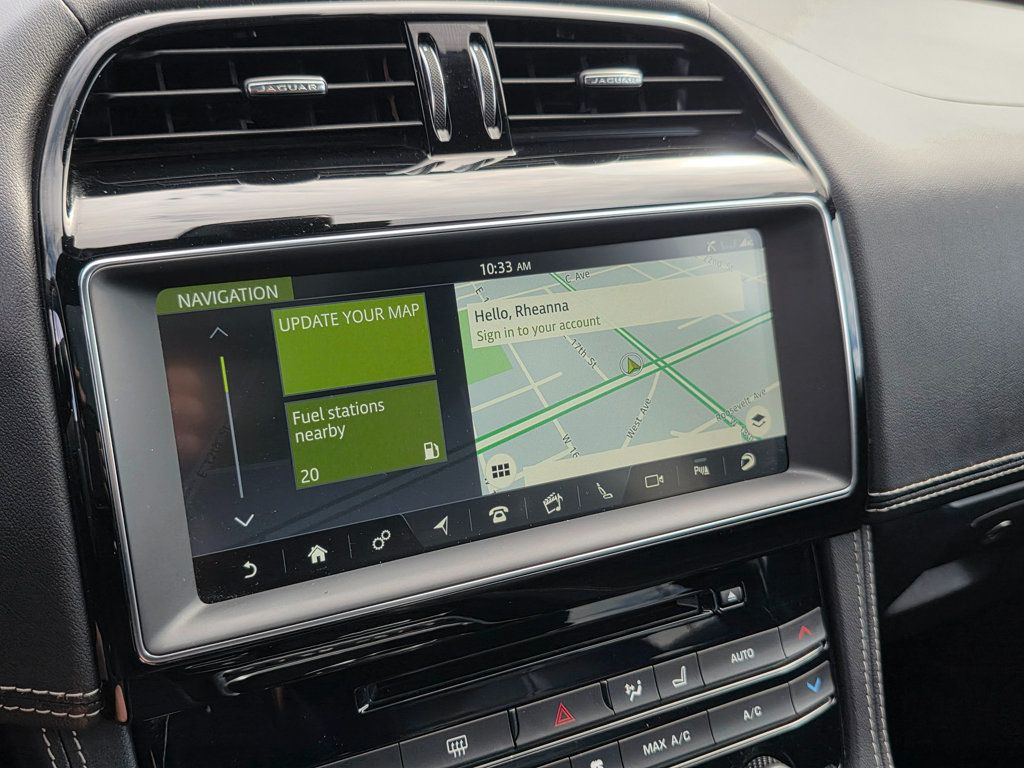 2019 Jaguar F-PACE S AWD - 22931501 - 35