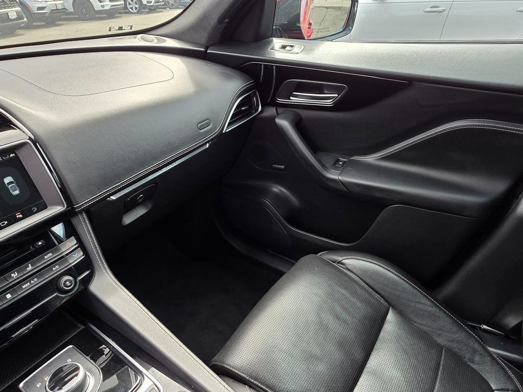 2019 Jaguar F-PACE S AWD - 22931501 - 43
